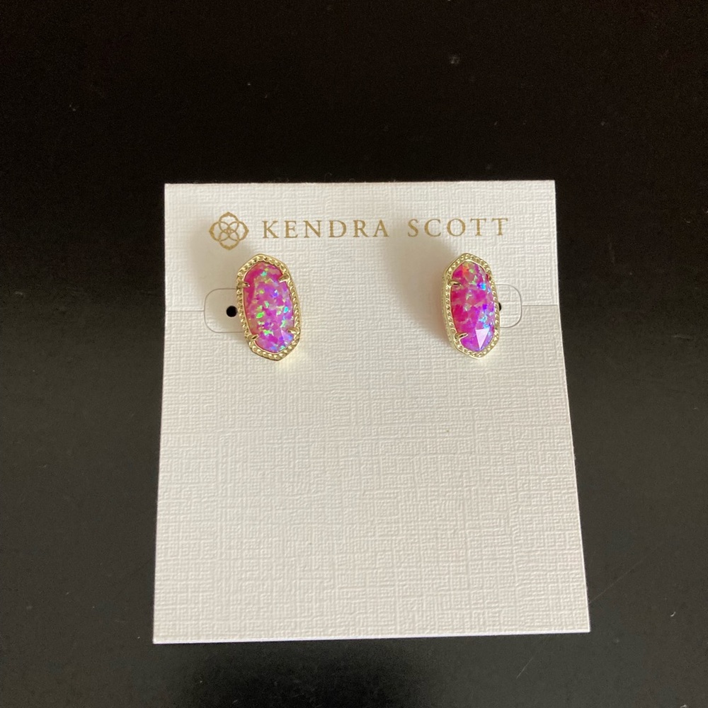 Kendra Scott earrings
